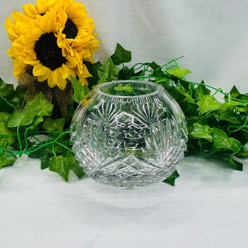 Vintage Wedgwood Full Lead Crystal Vase 5.5" Rose Bowl Yugoslavia Diamond Cut